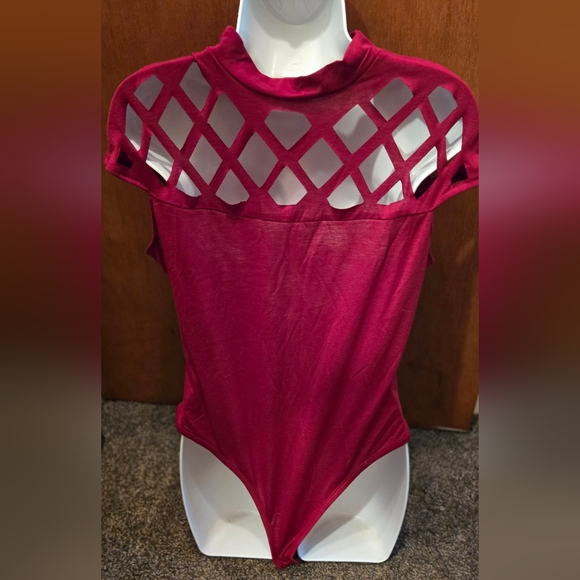 Burgundy lattice bodysuit NWT szXL - Picture 5 of 7